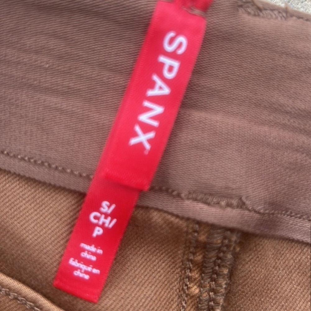 SPANX Women's Stretch Twill Ankle Cargo Pants Honey Glow Size S NWT - Picture 9 of 10